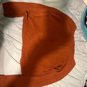 Brown long sleeve tee